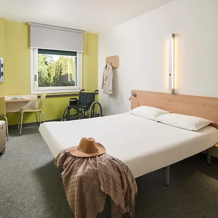 Hotell Ibis Budget Poludnie *