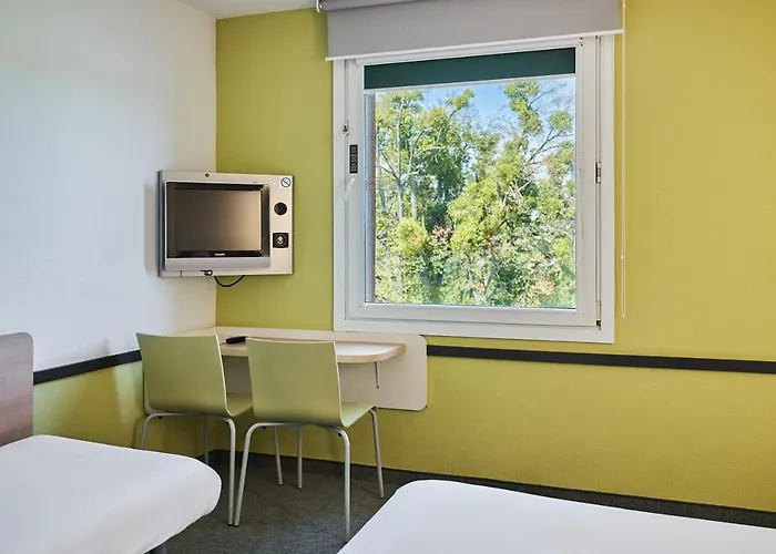 Ibis Budget Południe Hotel *