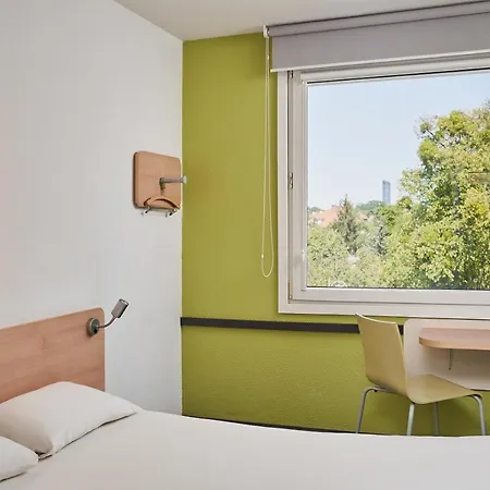 Szálloda Ibis Budget Poludnie