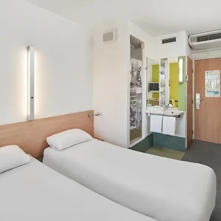 Ibis Budget Południe *