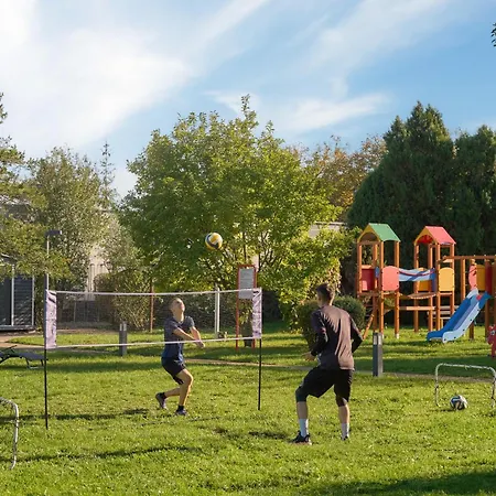 Ibis Budget Poludnie 호텔